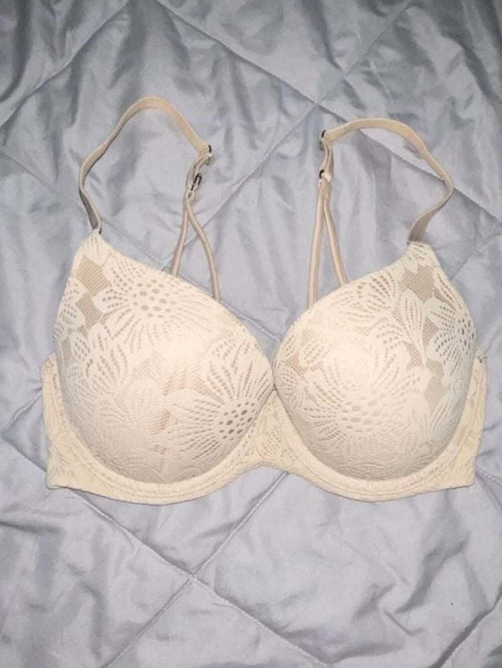 Aerie Sunnie Demi Bra 32D Nude Lace
